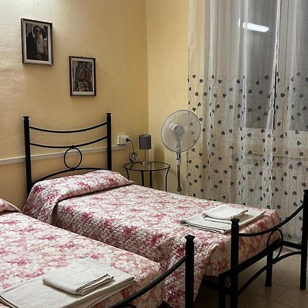 Albergo Fiorita Genua Buitenkant foto